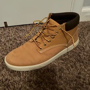 Size 10.5 Timberland Chukka Boots